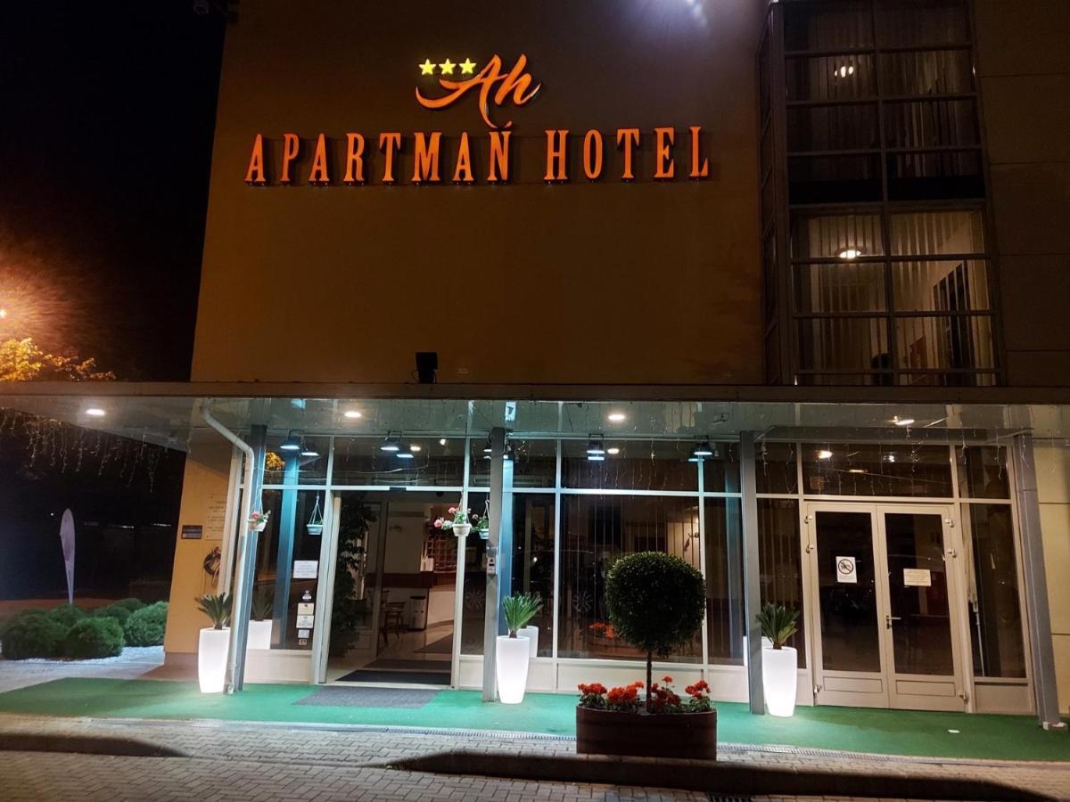 Apartman Hotel Бік Екстер'єр фото