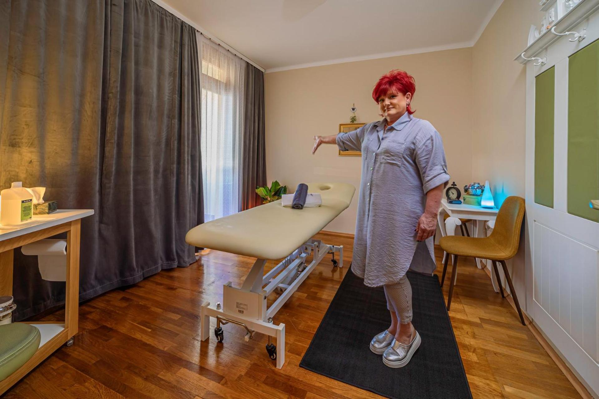 Apartman Hotel Бік Екстер'єр фото