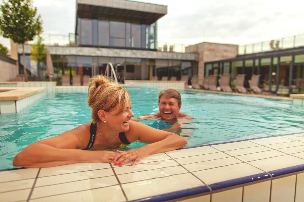 Apartman Hotel Бік Екстер'єр фото