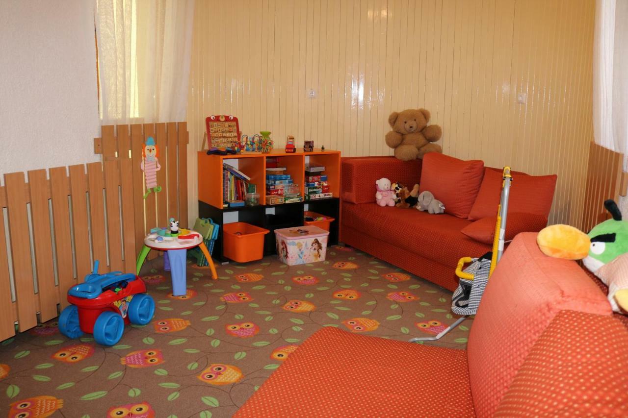 Apartman Hotel Бік Екстер'єр фото